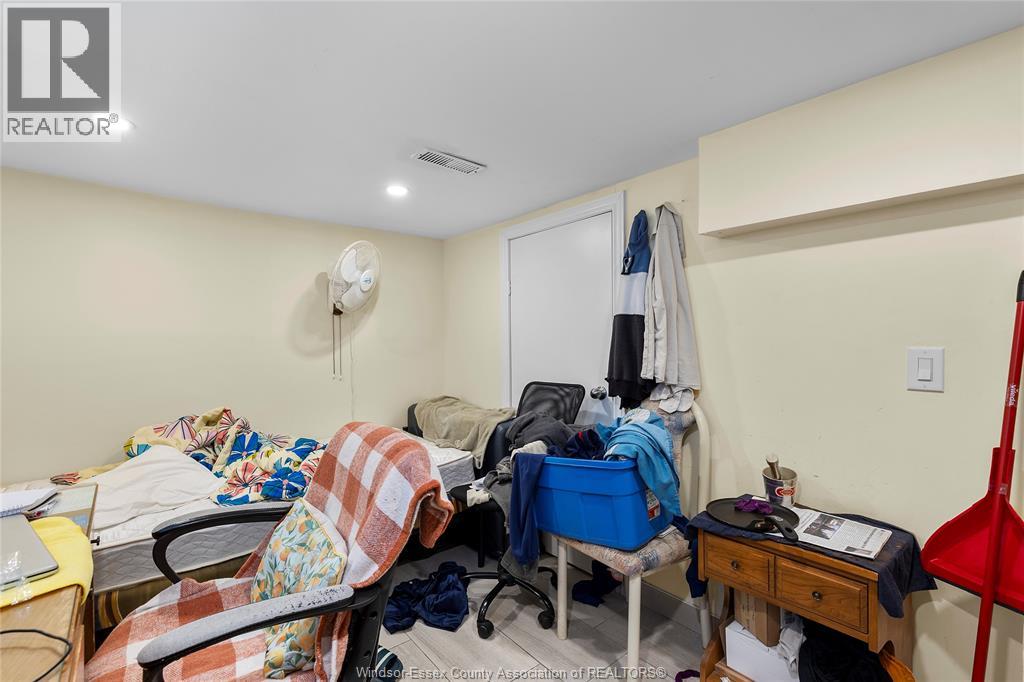 609 St. Joseph, Windsor, Ontario  N9C 3H3 - Photo 30 - 26001665