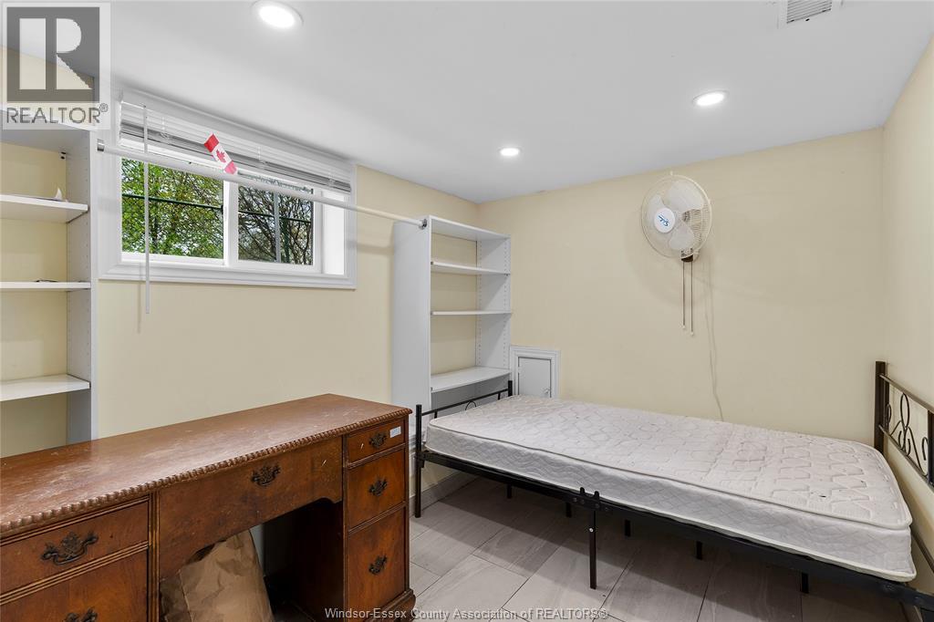 609 St. Joseph, Windsor, Ontario  N9C 3H3 - Photo 31 - 26001665