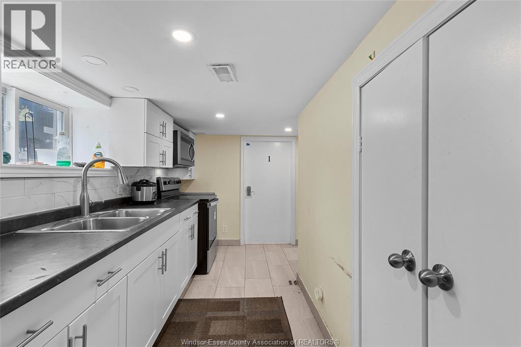 609 St. Joseph, Windsor, Ontario  N9C 3H3 - Photo 36 - 26001665