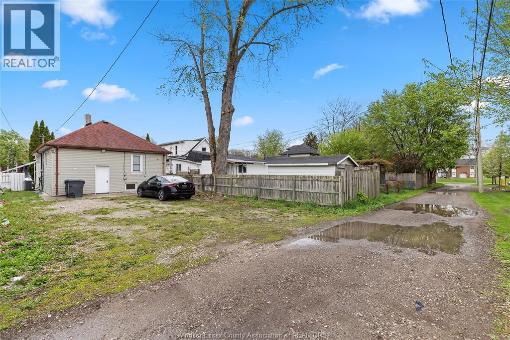 609 St. Joseph, Windsor, Ontario  N9C 3H3 - Photo 43 - 26001665