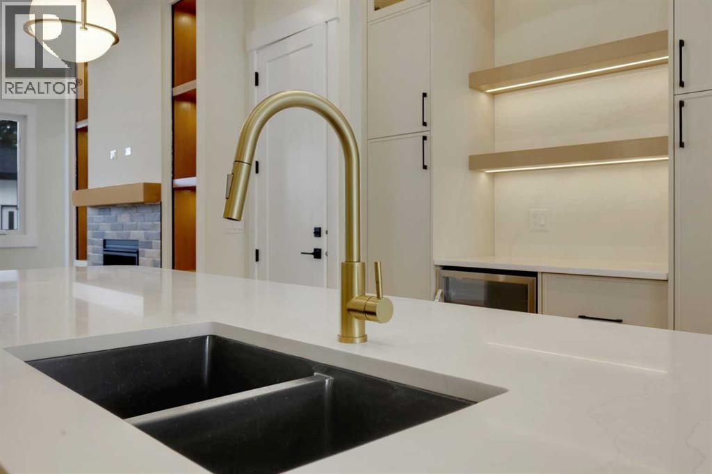 3122 4a Street Nw, Calgary, Alberta  T2M 3B4 - Photo 11 - A2279572