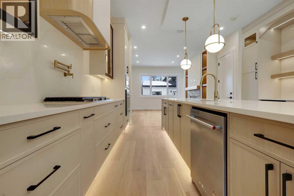 3122 4a Street Nw, Calgary, Alberta  T2M 3B4 - Photo 9 - A2279572