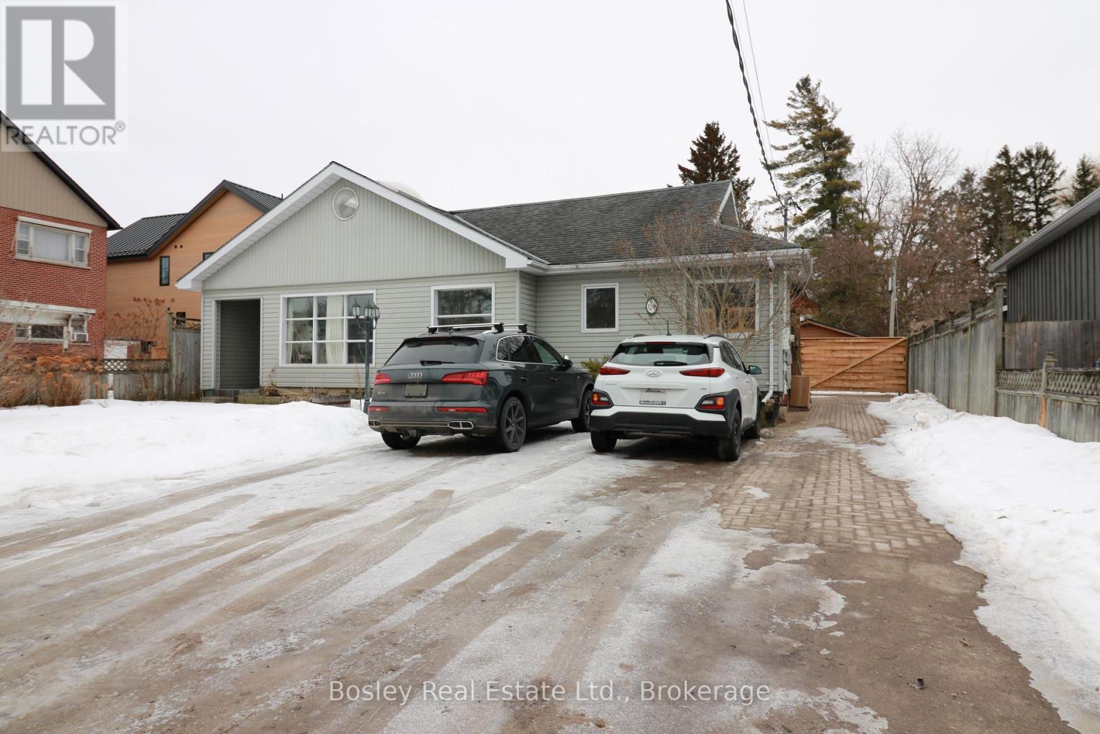 150 Fourth Street W, Collingwood, Ontario L9Y 1R8 - Photo 1 - S12718502