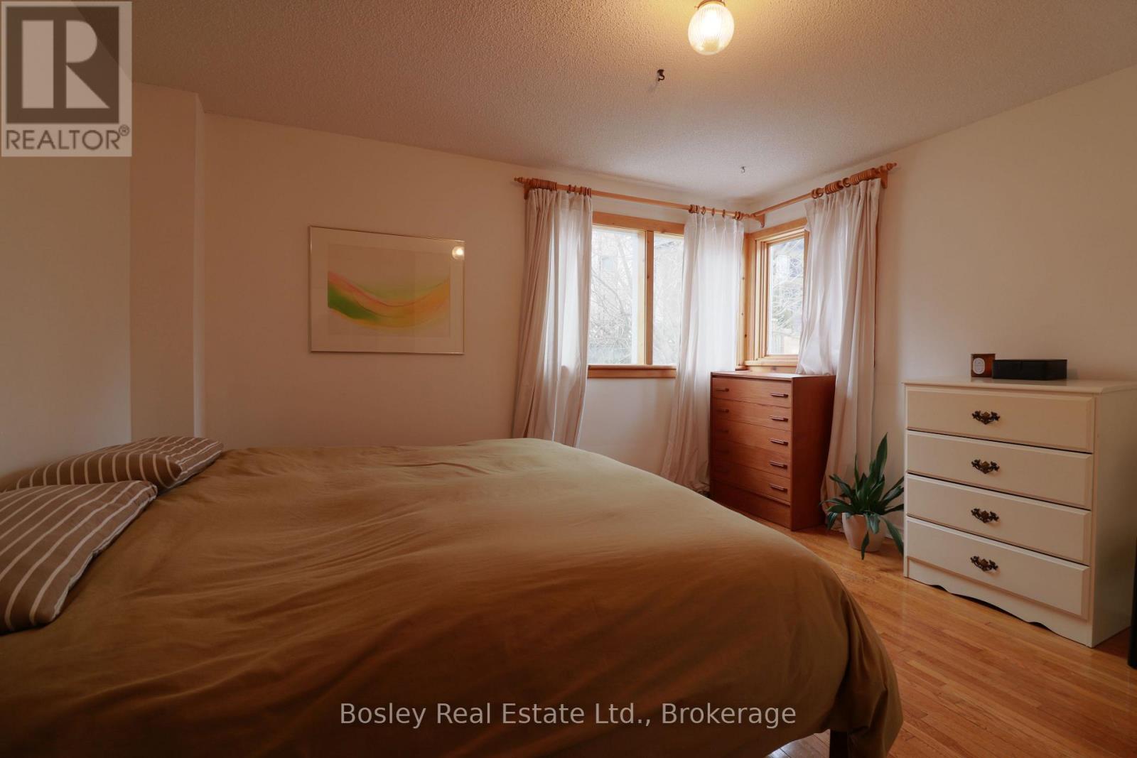 150 Fourth Street W, Collingwood, Ontario L9Y 1R8 - Photo 10 - S12718502