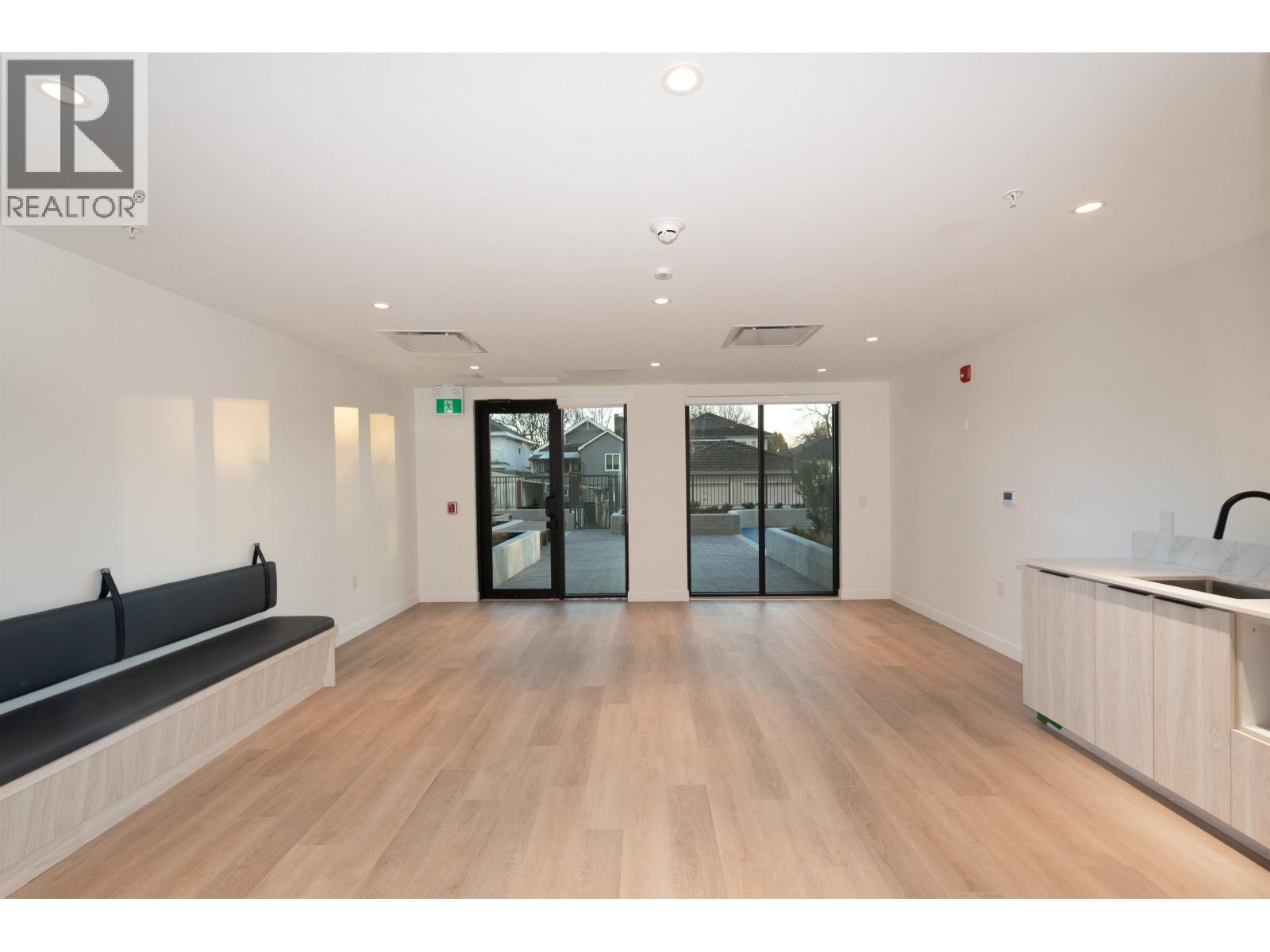 606 2268 E Broadway, Vancouver, British Columbia  V5N 1W9 - Photo 27 - R3072723