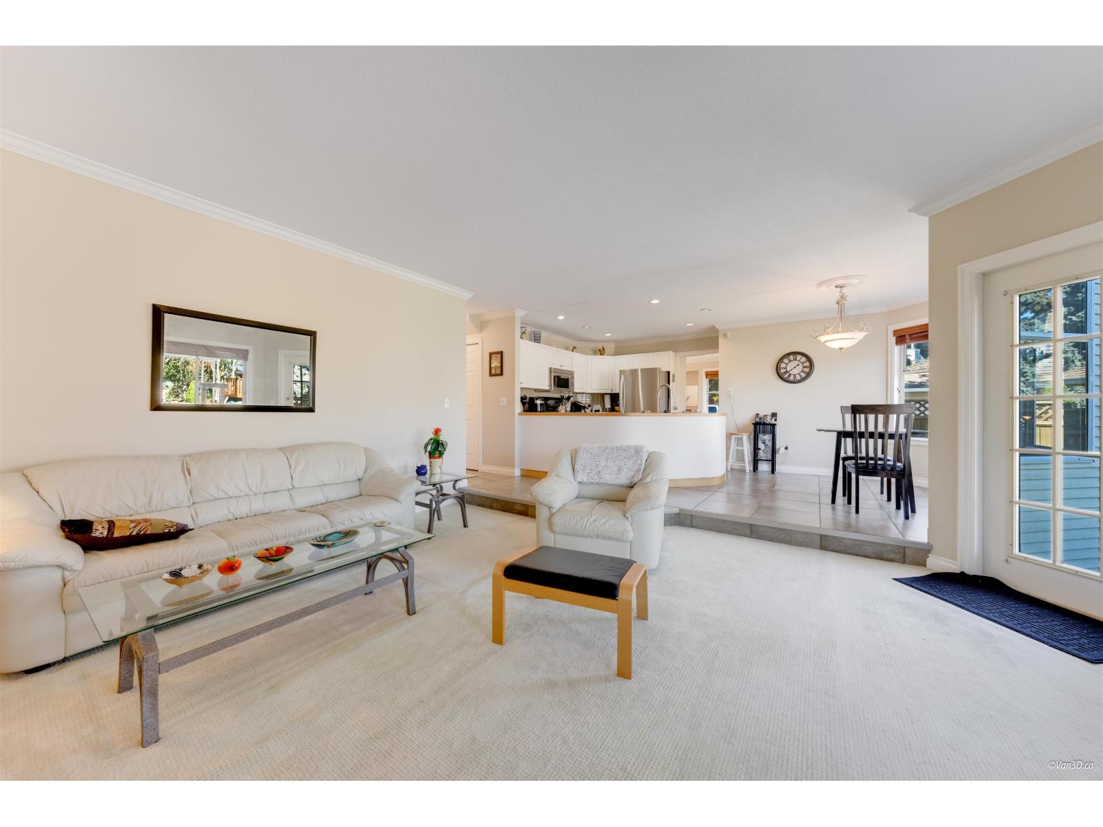 15303 28a Avenue, Surrey, British Columbia  V4P 1G4 - Photo 13 - R3081889