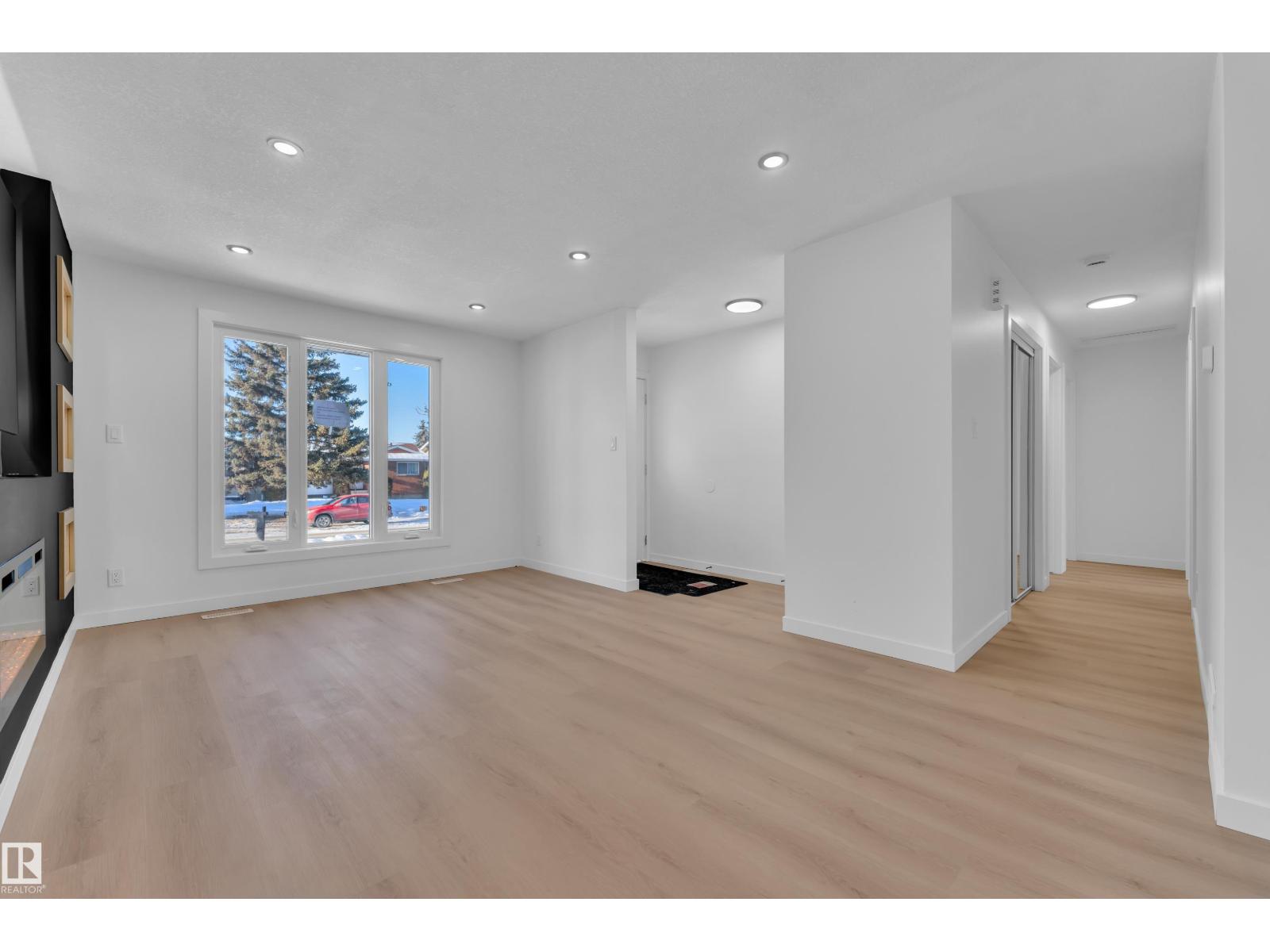 1755 37 St Nw, Edmonton, Alberta  T6L 2P6 - Photo 12 - E4470672