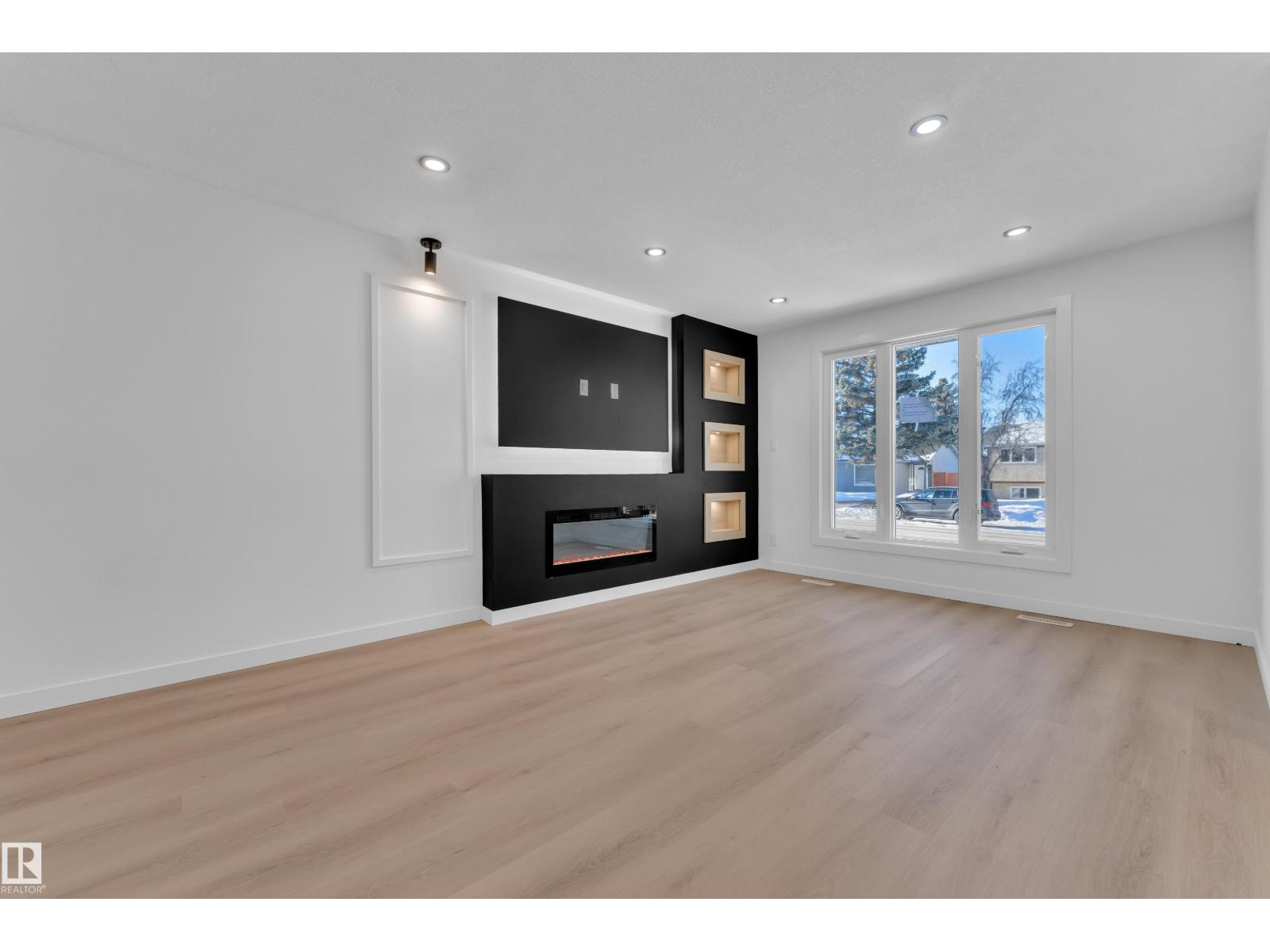 1755 37 St Nw, Edmonton, Alberta  T6L 2P6 - Photo 6 - E4470672