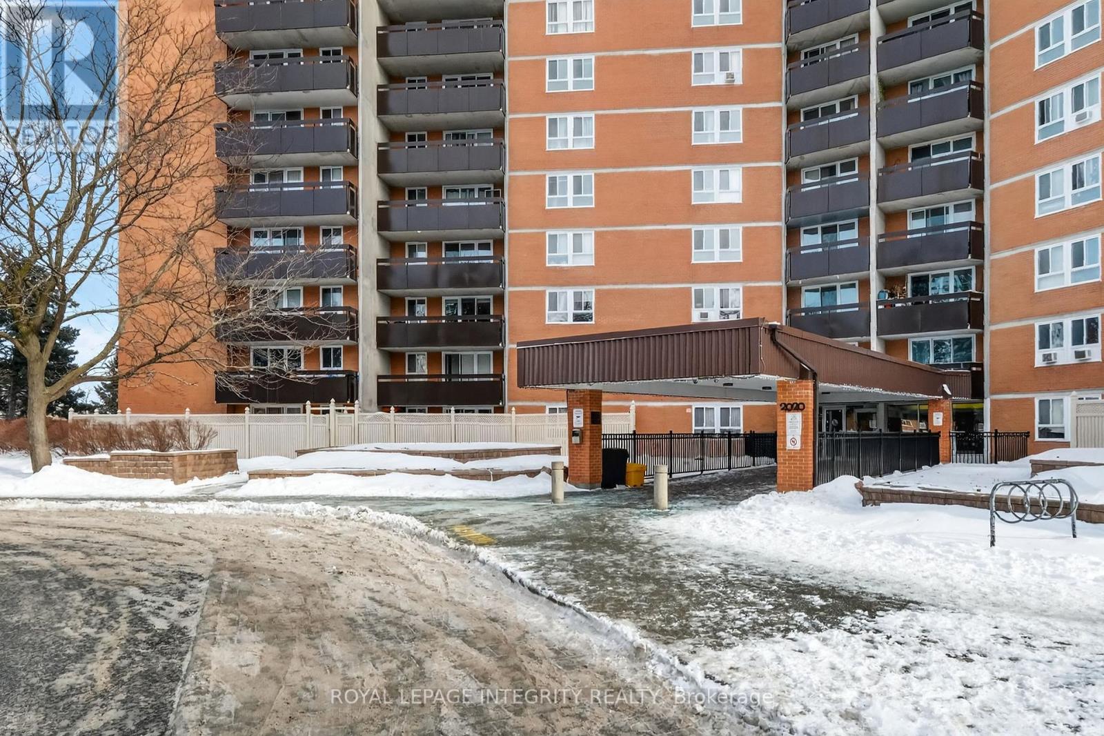 706 - 2020 Jasmine Crescent, Ottawa, Ontario  K1J 8K5 - Photo 3 - X12718408