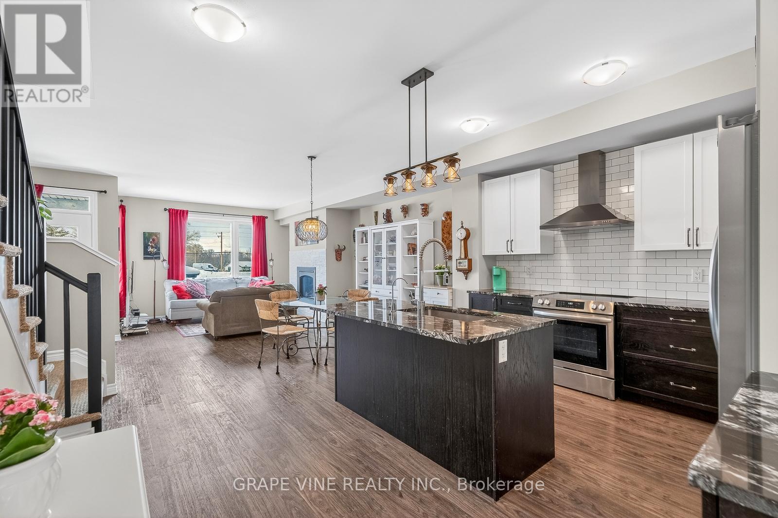 650 Fisher Street, North Grenville, Ontario  K0G 1J0 - Photo 7 - X12718430