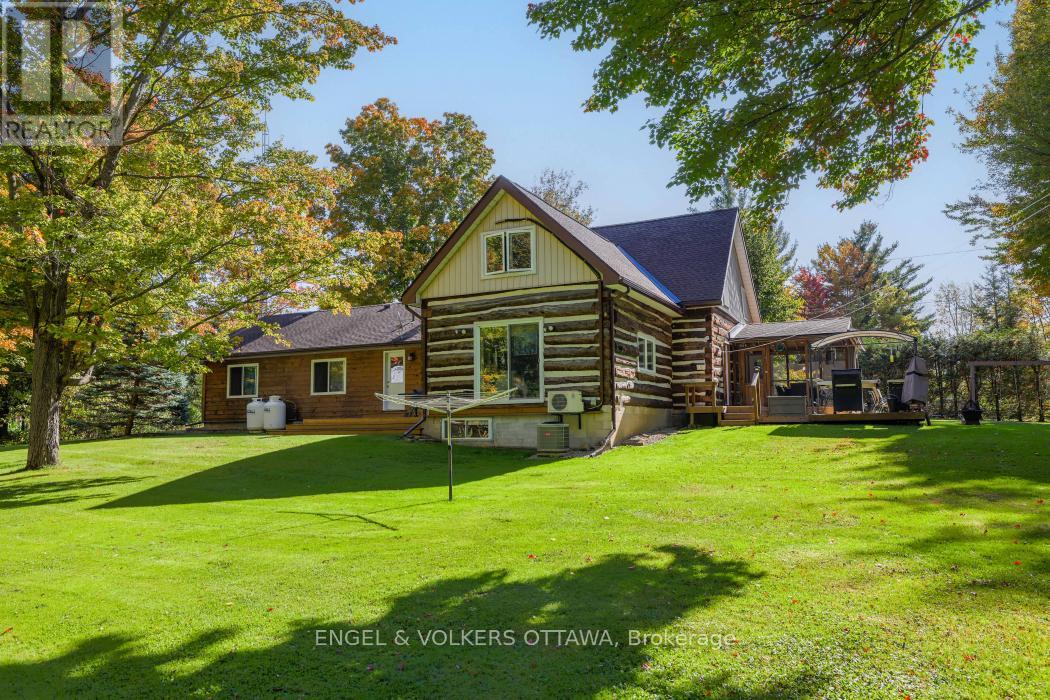 126 Buttermilk Hill Road, Drummond/north Elmsley, Ontario  K7H 3C3 - Photo 34 - X12718464