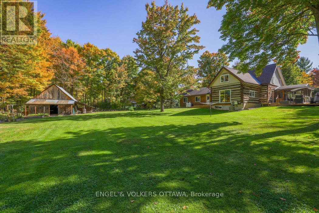 126 Buttermilk Hill Road, Drummond/north Elmsley, Ontario  K7H 3C3 - Photo 35 - X12718464