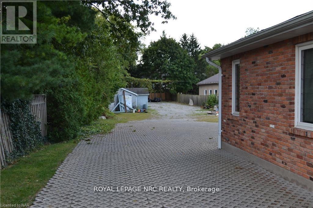 156 Hwy 20 W Highway, Pelham, Ontario  L0S 1E4 - Photo 2 - X12718406