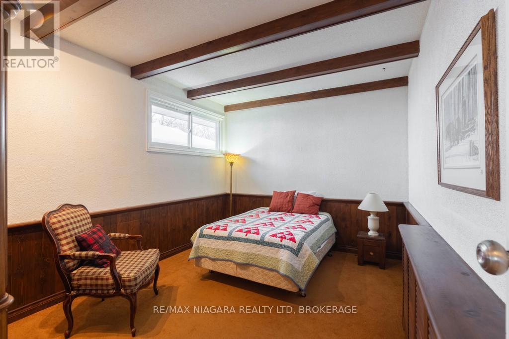 47 Thorndale Avenue, St. Catharines, Ontario  L2R 6A6 - Photo 14 - X12718436