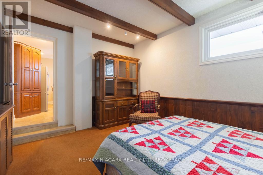 47 Thorndale Avenue, St. Catharines, Ontario  L2R 6A6 - Photo 15 - X12718436