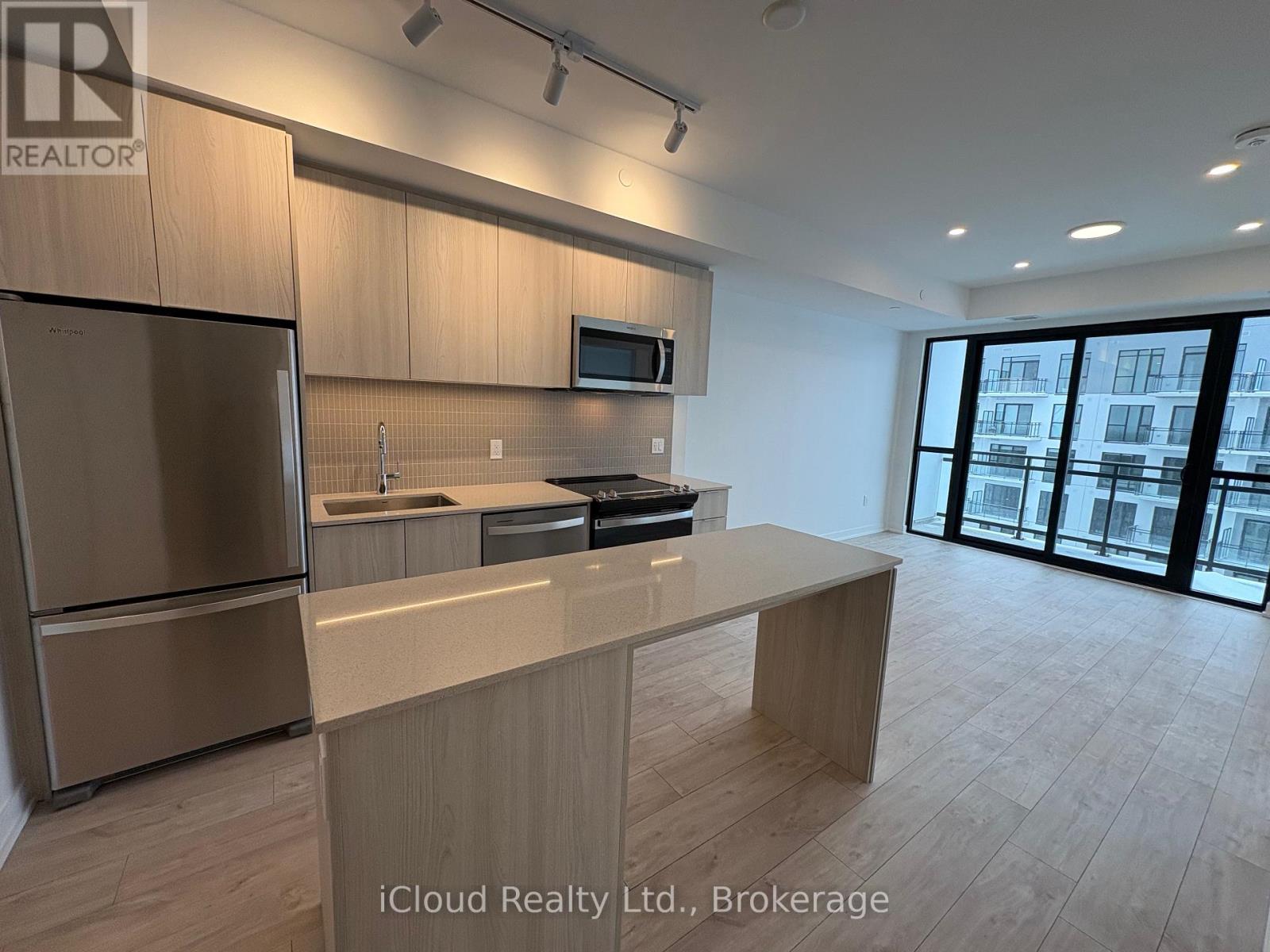 706 - 750 Whitlock Avenue, Milton, Ontario  L9E 2B4 - Photo 9 - W12715864