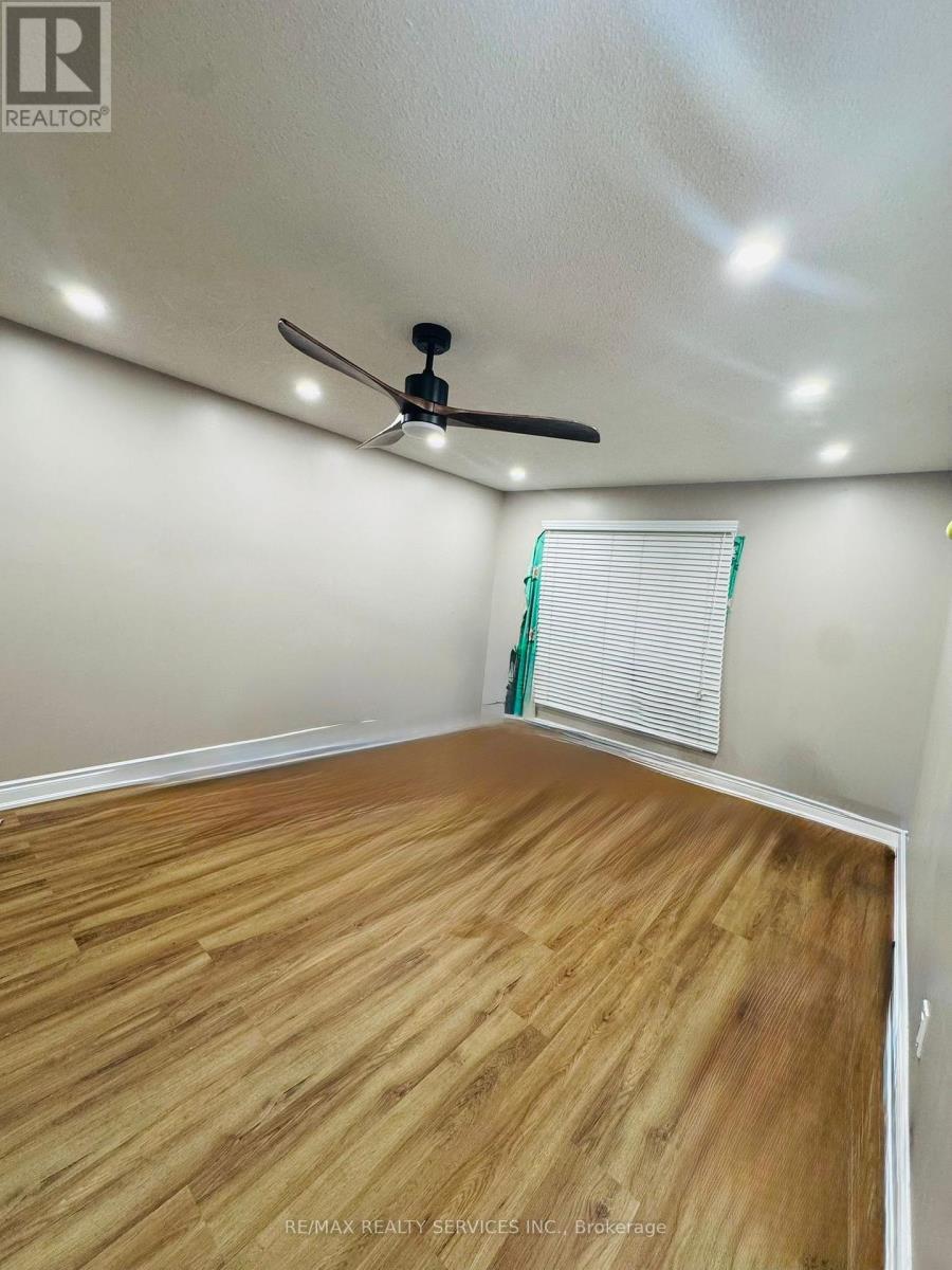 67 La France Road, Brampton, Ontario  L6S 3V7 - Photo 8 - W12718168