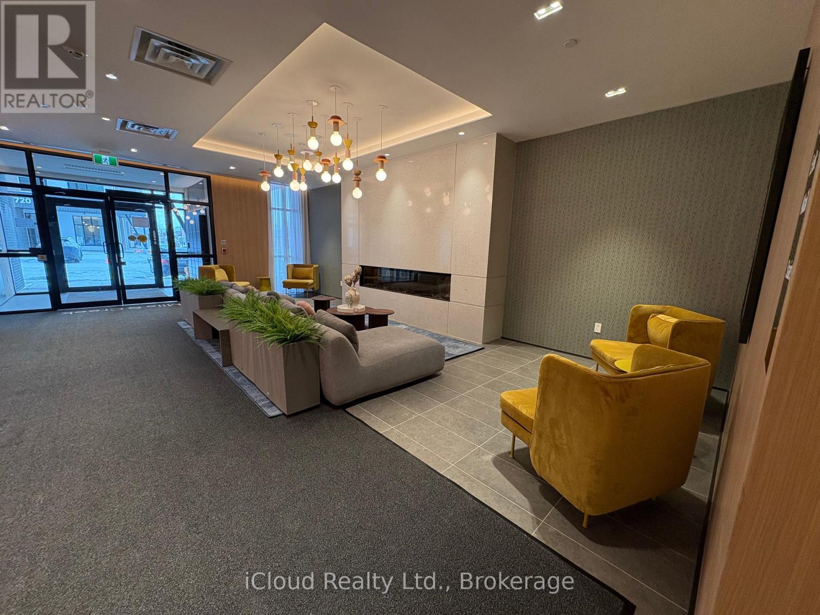 706 - 750 Whitlock Avenue, Milton, Ontario  L9E 2B4 - Photo 5 - W12715864