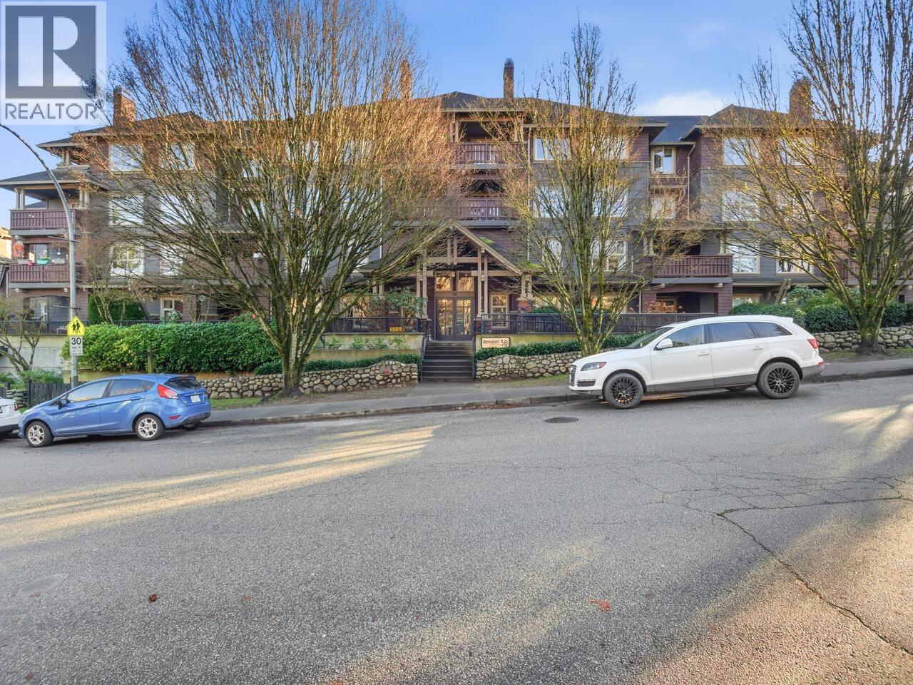 208 38 Seventh Avenue, New Westminster, British Columbia  V3L 5W2 - Photo 15 - R3081948