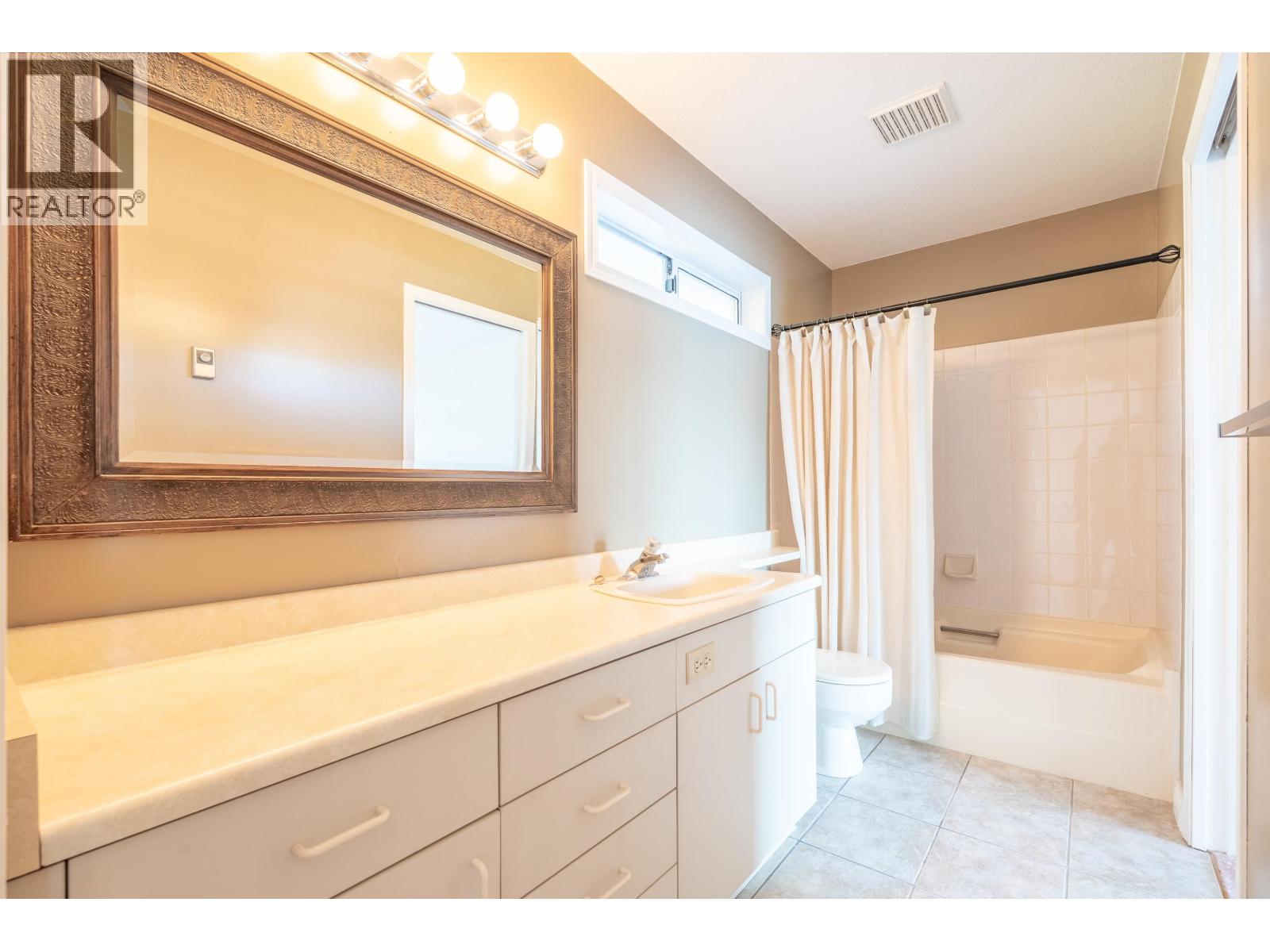 6343 Marmot Road, Sechelt, British Columbia  V7Z 0L2 - Photo 26 - R3081957