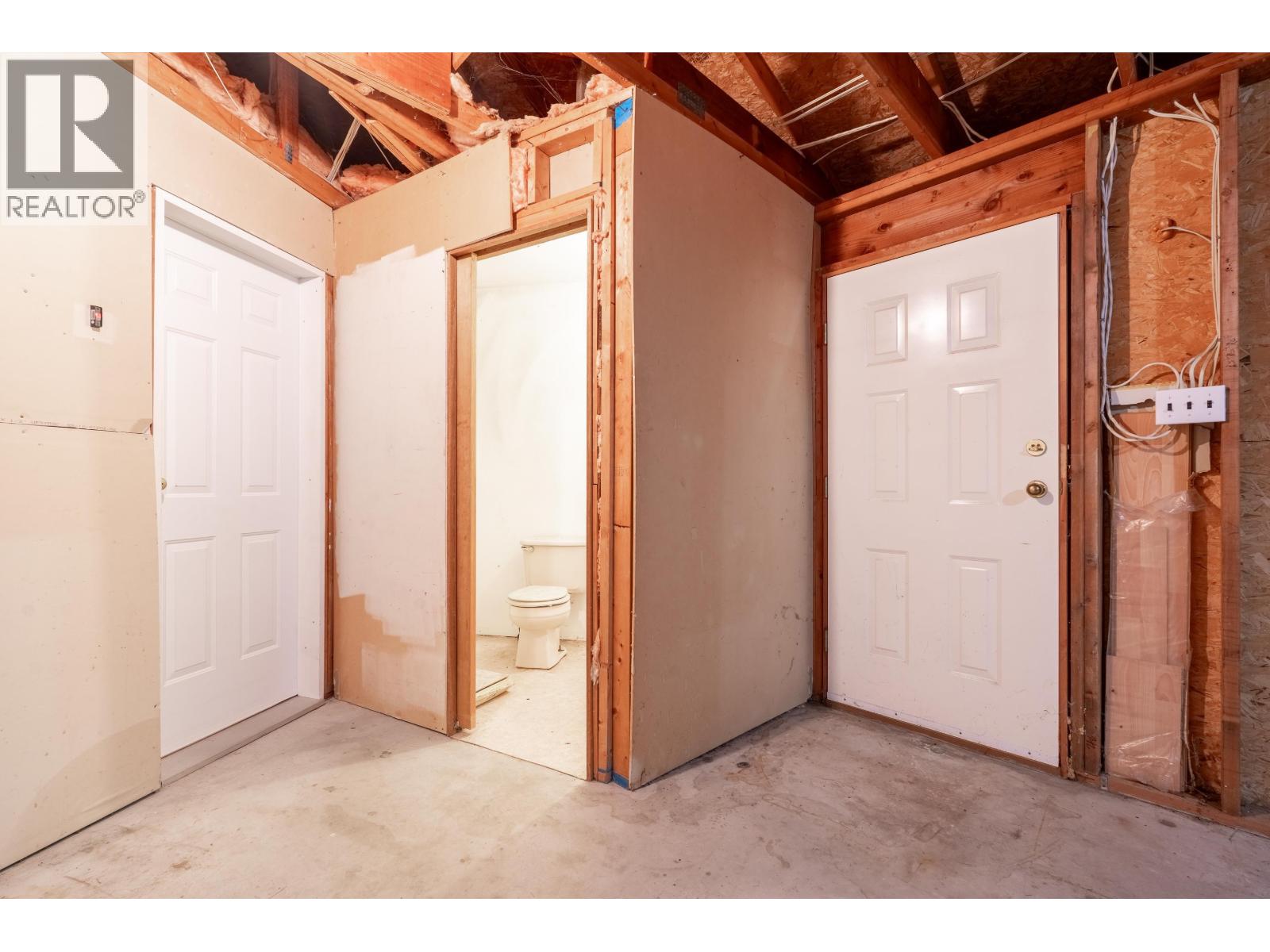 6343 Marmot Road, Sechelt, British Columbia  V7Z 0L2 - Photo 28 - R3081957