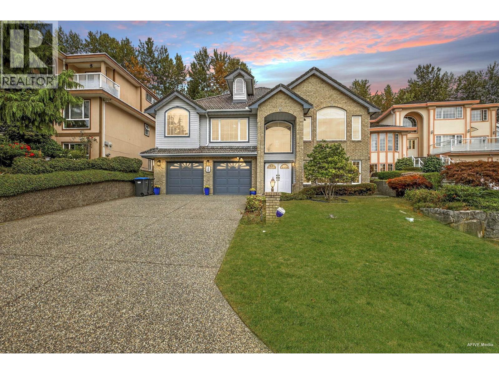 38 Timbercrest Drive, Port Moody, British Columbia  V3H 4T7 - Photo 1 - R3081965