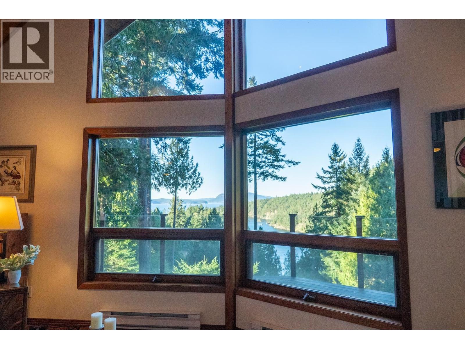 2648 Galleon Way, Pender Island, British Columbia  V0N 2M2 - Photo 4 - R3081967