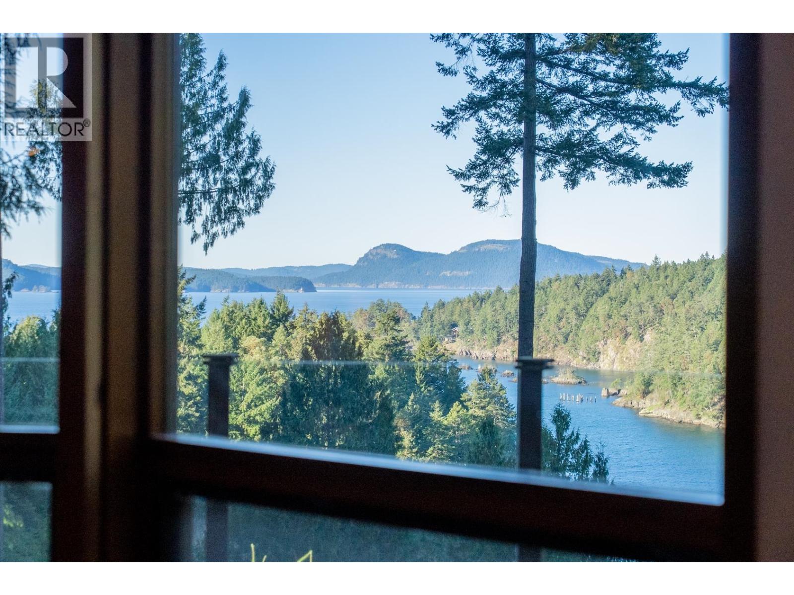2648 Galleon Way, Pender Island, British Columbia  V0N 2M2 - Photo 6 - R3081967
