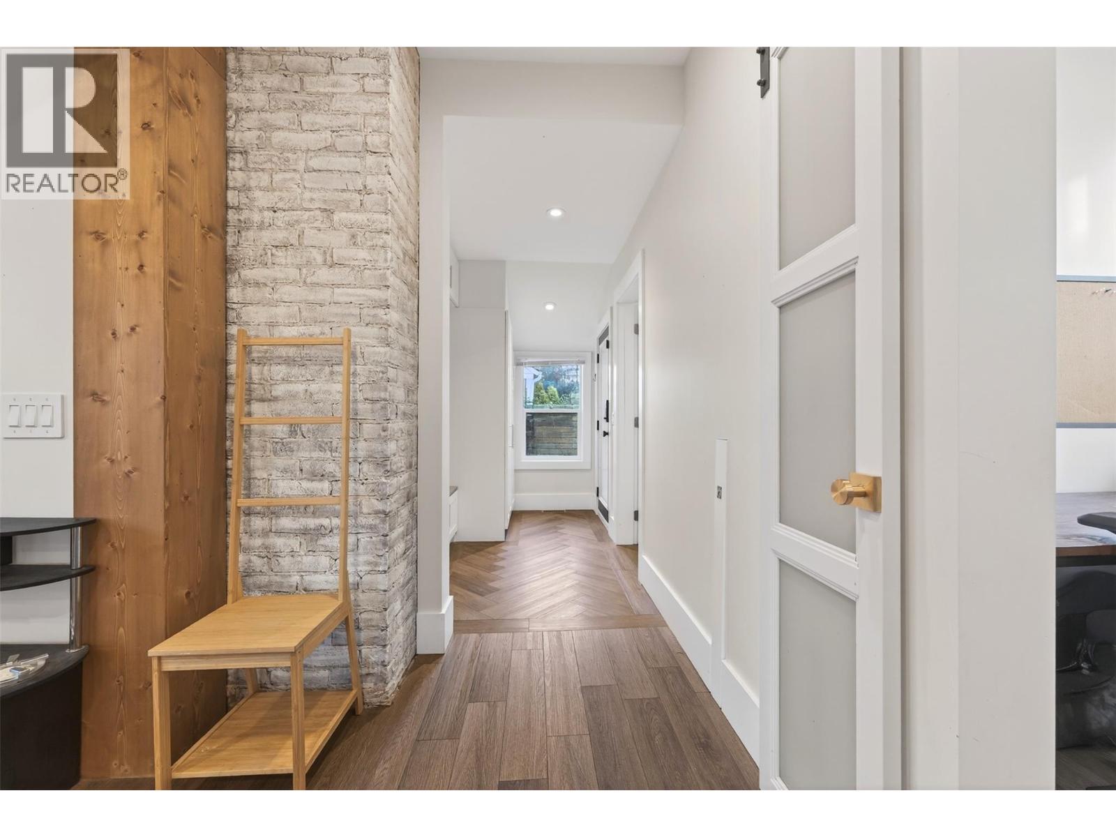 723 Hendryx Street, Nelson, British Columbia  V1L 2B1 - Photo 22 - 10373232