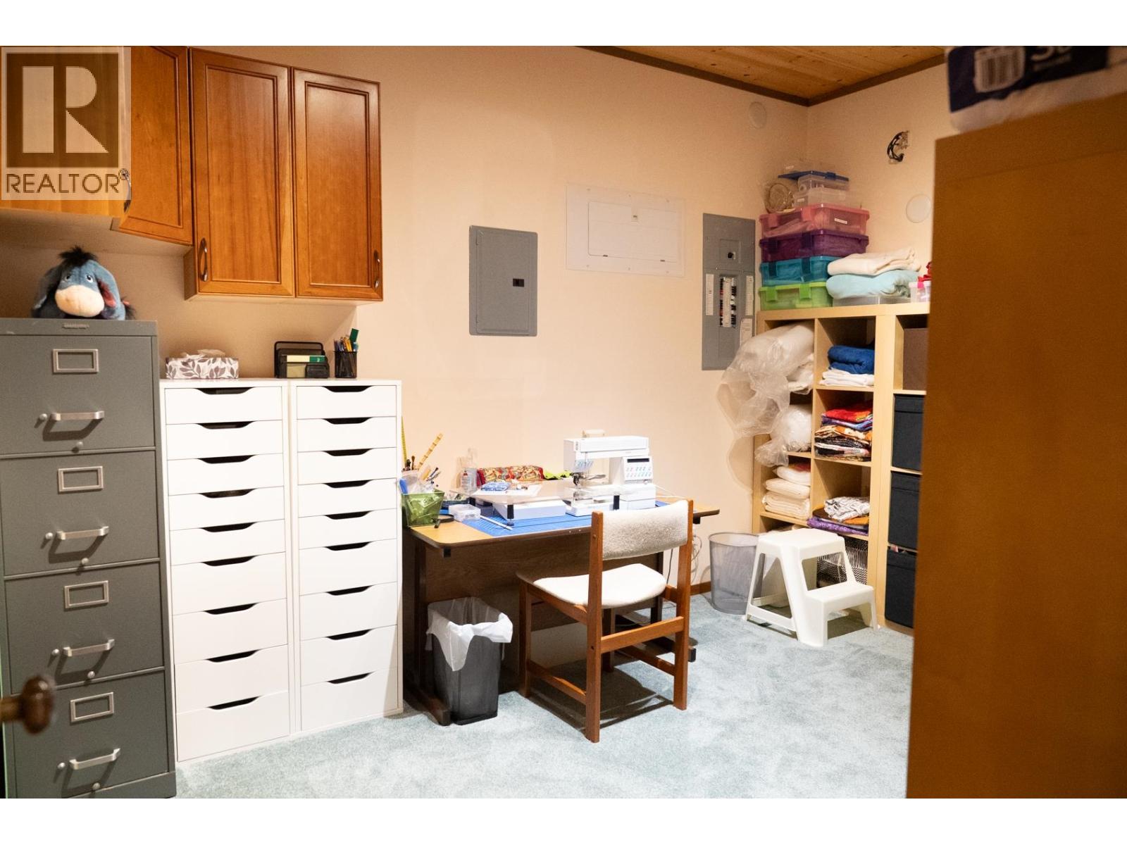 2648 Galleon Way, Pender Island, British Columbia  V0N 2M2 - Photo 33 - R3081967