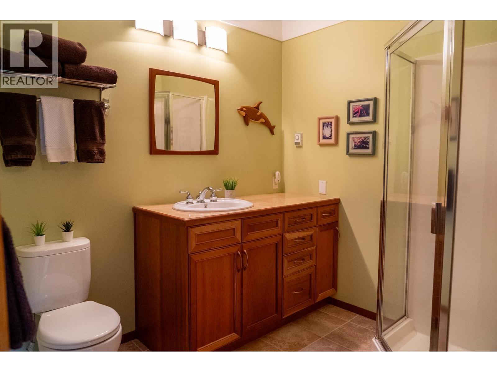 2648 Galleon Way, Pender Island, British Columbia  V0N 2M2 - Photo 29 - R3081967