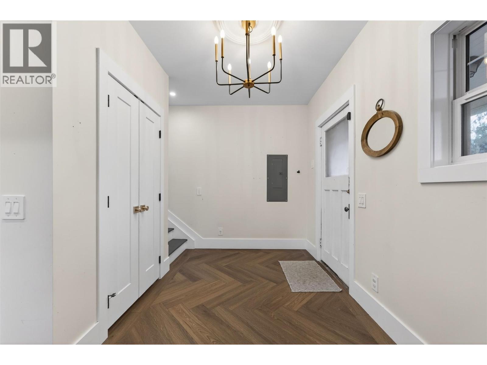 723 Hendryx Street, Nelson, British Columbia  V1L 2B1 - Photo 19 - 10373232