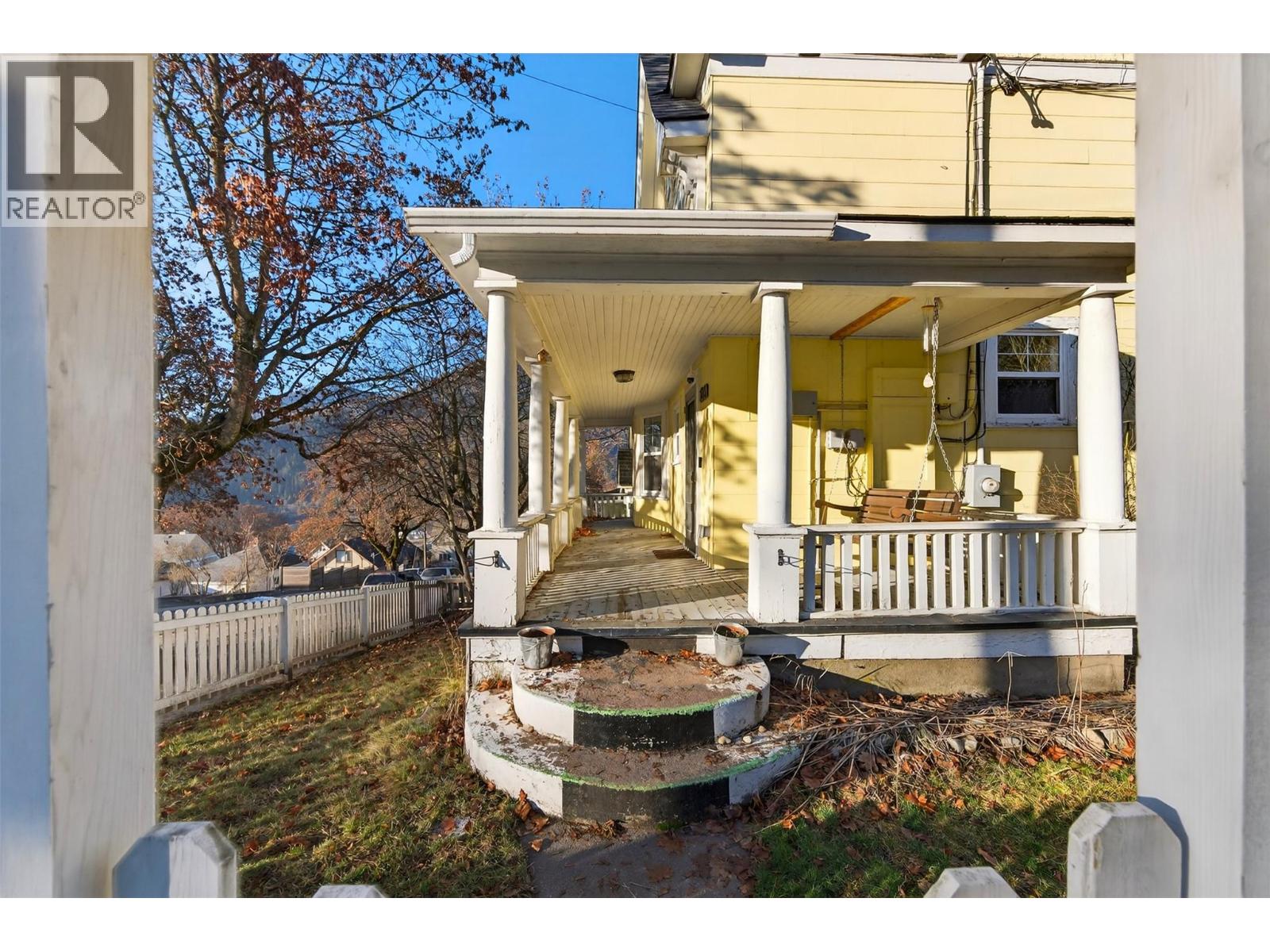 723 Hendryx Street, Nelson, British Columbia  V1L 2B1 - Photo 60 - 10373232