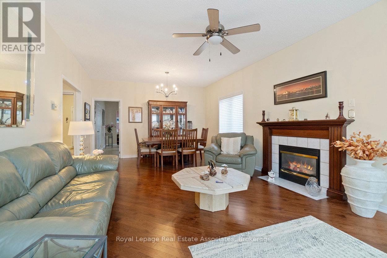 3 Fir Drive, Clarington, Ontario  L1B 1P3 - Photo 10 - E12718420