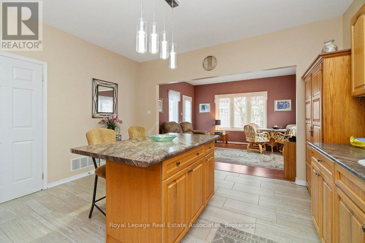 3 Fir Drive, Clarington, Ontario  L1B 1P3 - Photo 15 - E12718420