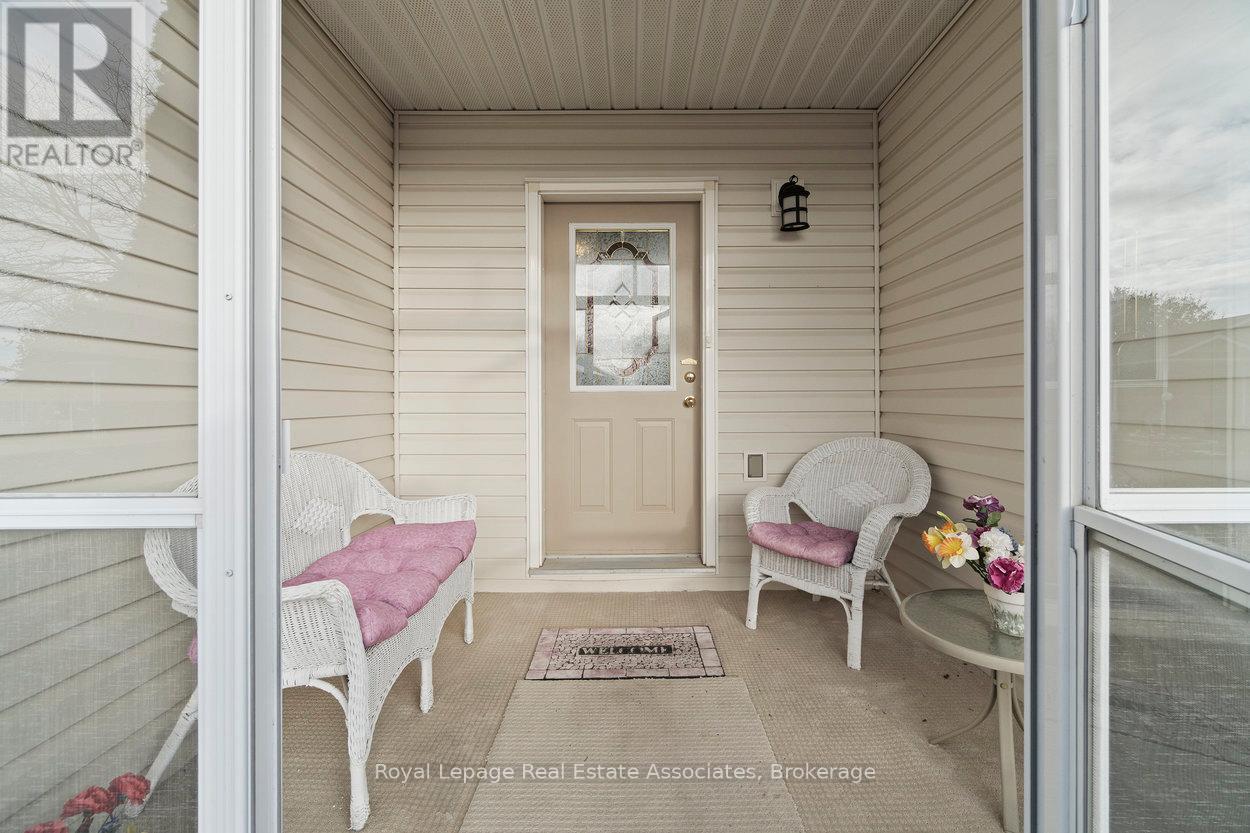 3 Fir Drive, Clarington, Ontario  L1B 1P3 - Photo 3 - E12718420