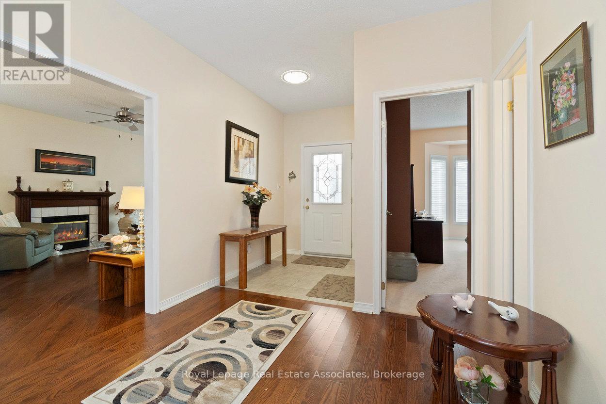 3 Fir Drive, Clarington, Ontario  L1B 1P3 - Photo 5 - E12718420