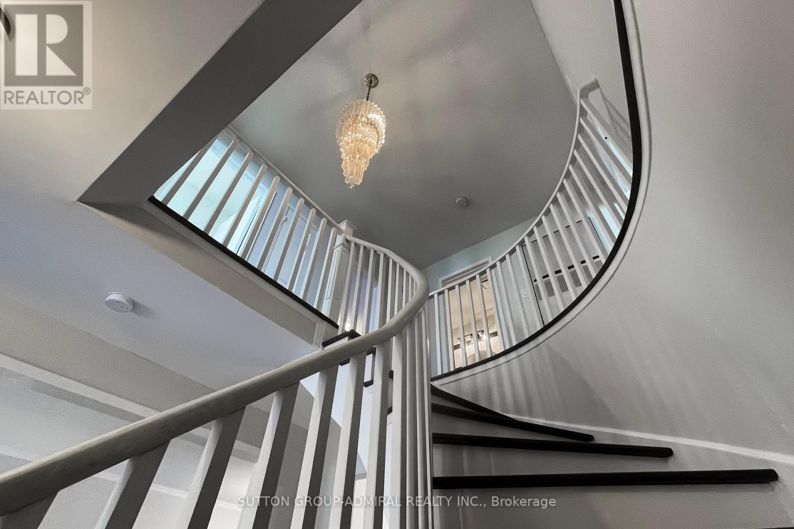 284 Lancrest Street, Pickering, Ontario  L1V 6N3 - Photo 20 - E12718232