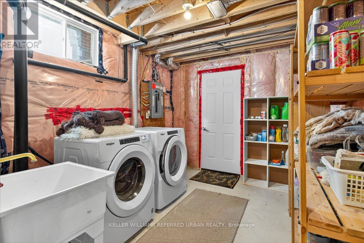 431 Rita's Avenue, Newmarket, Ontario  L3X 2N1 - Photo 41 - N12718398