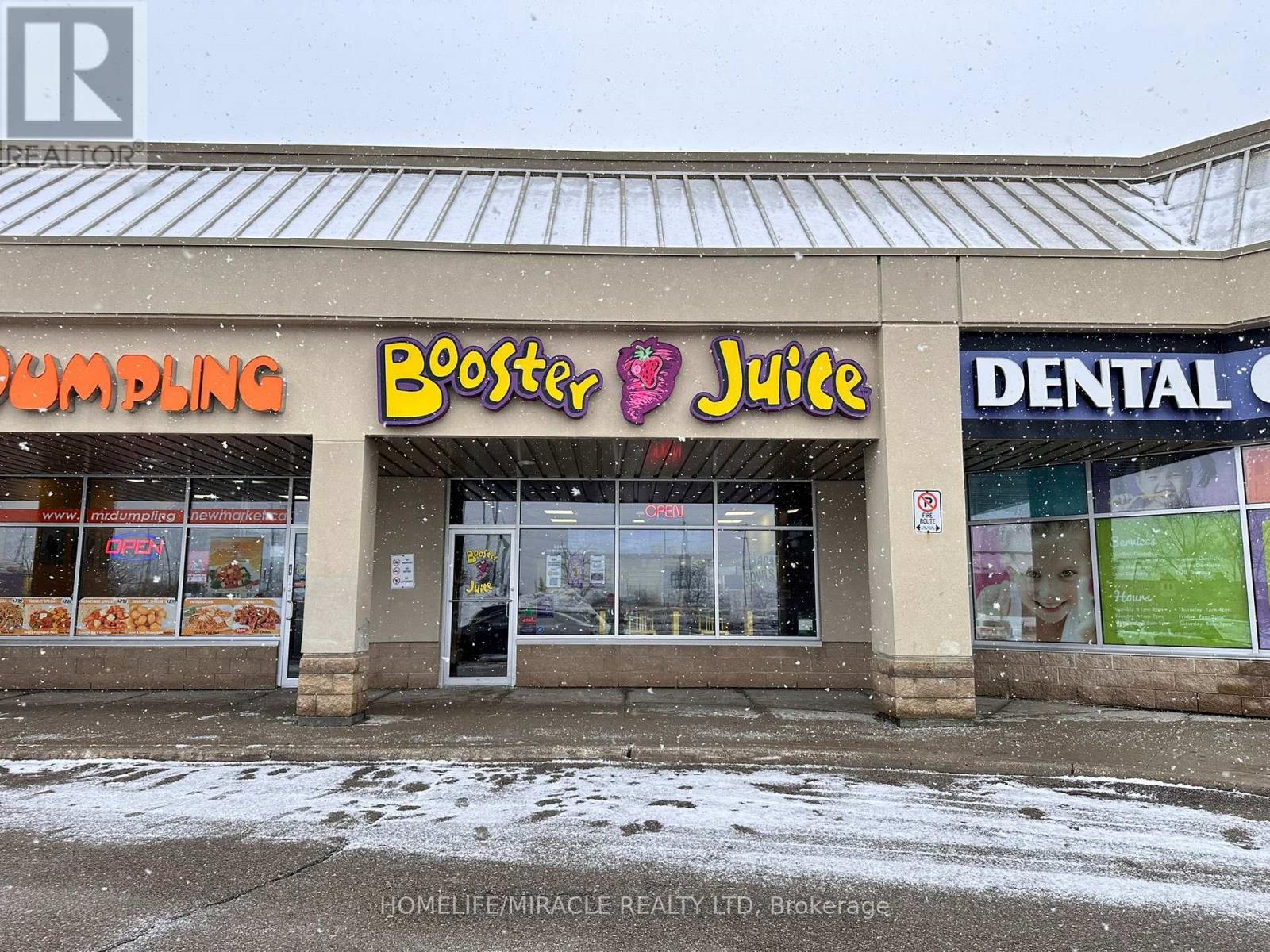 7A - 16640 YONGE STREET, Newmarket, Ontario