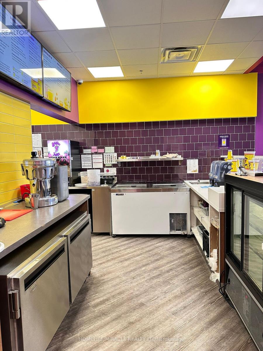 7a - 16640 Yonge Street, Newmarket, Ontario  L3X 2N8 - Photo 5 - N12718452