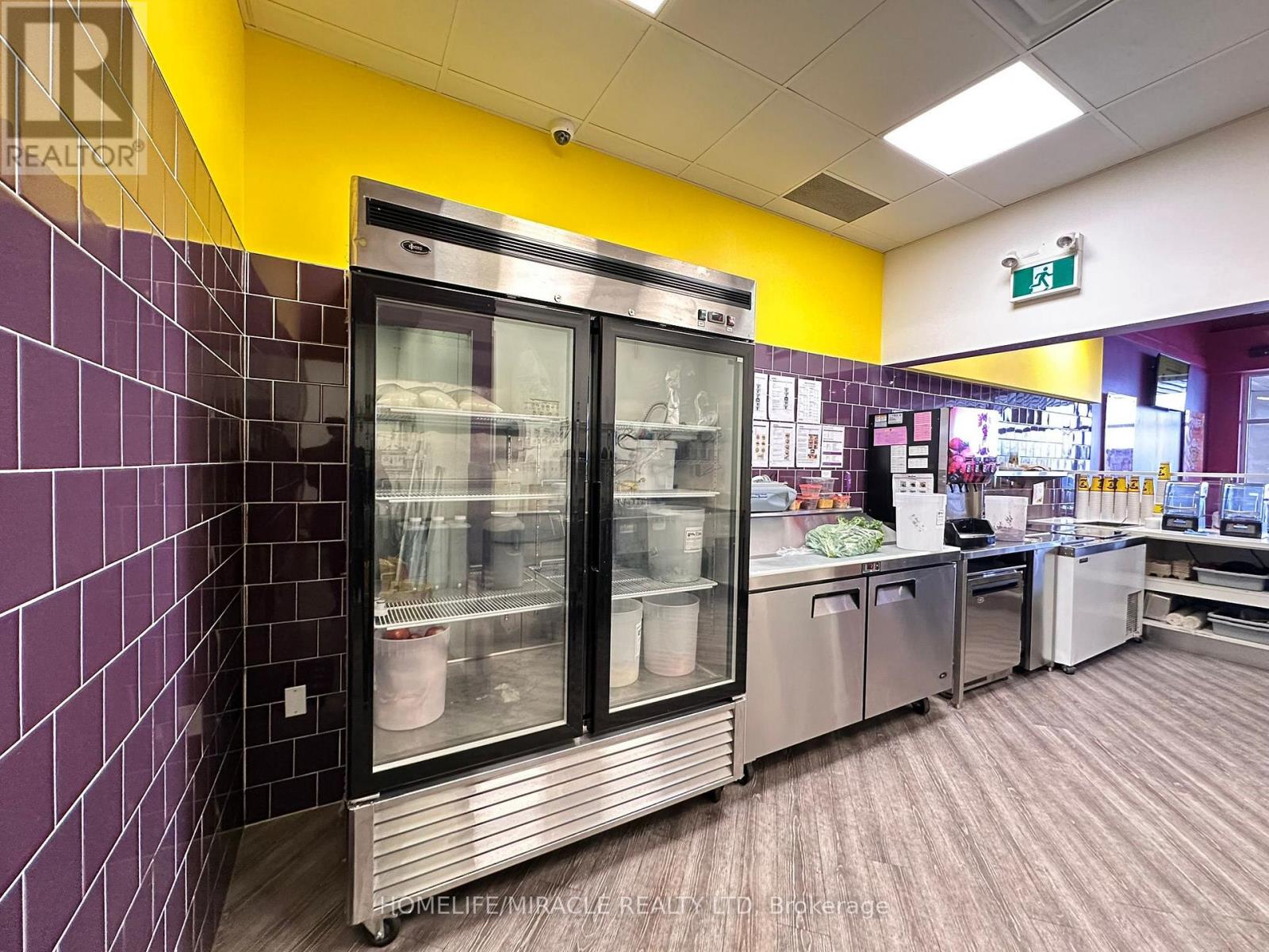 7a - 16640 Yonge Street, Newmarket, Ontario  L3X 2N8 - Photo 9 - N12718452