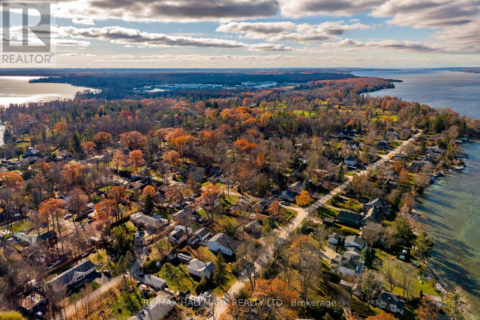 43 Lakeside Drive, Innisfil, Ontario  L9S 2T8 - Photo 35 - N12718476