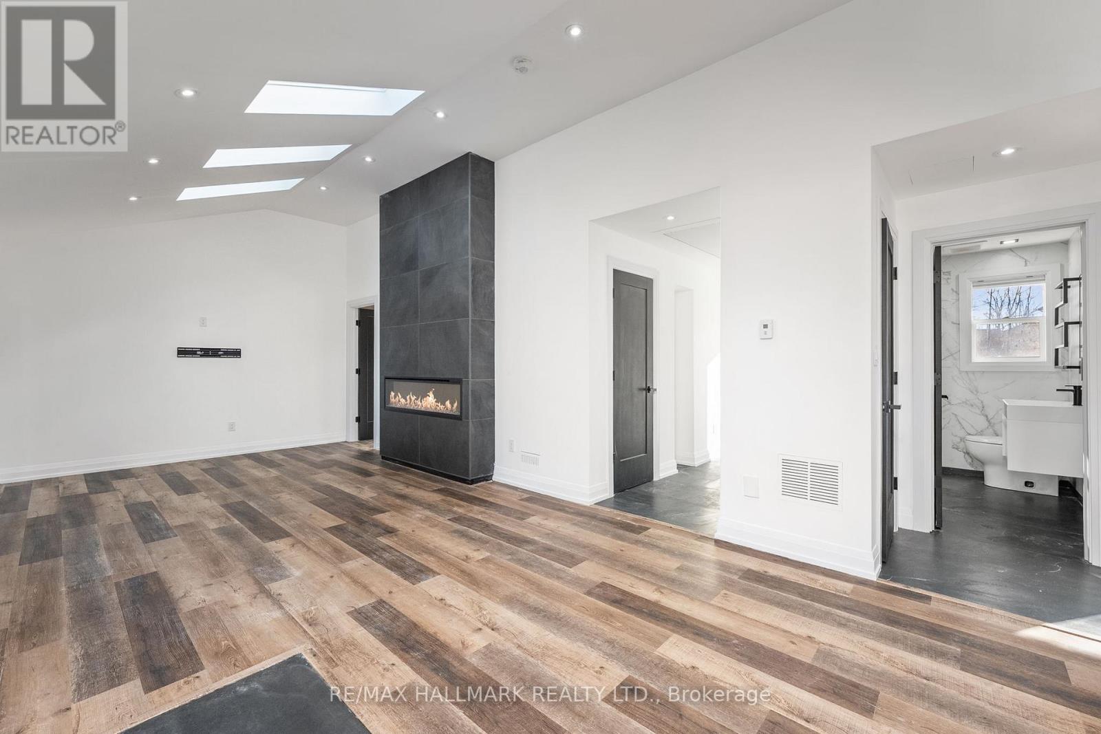 43 Lakeside Drive, Innisfil, Ontario  L9S 2T8 - Photo 8 - N12718476