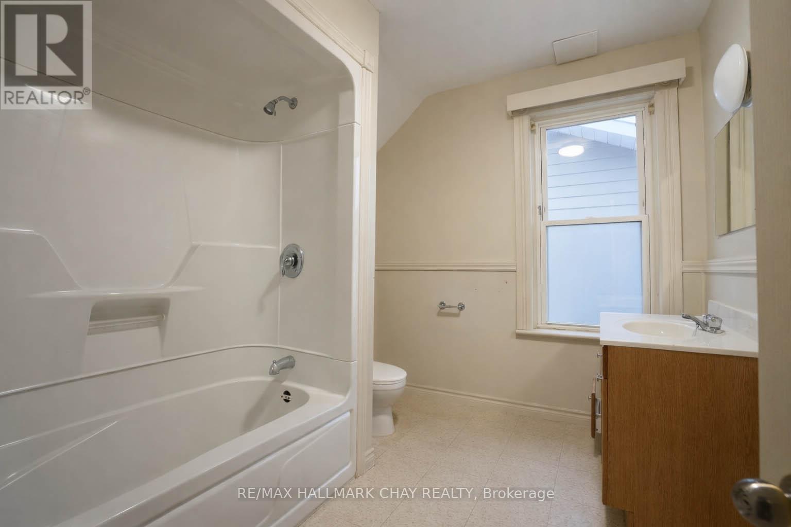 377 Hugel Avenue, Midland, Ontario  L4R 1T8 - Photo 15 - S12718426