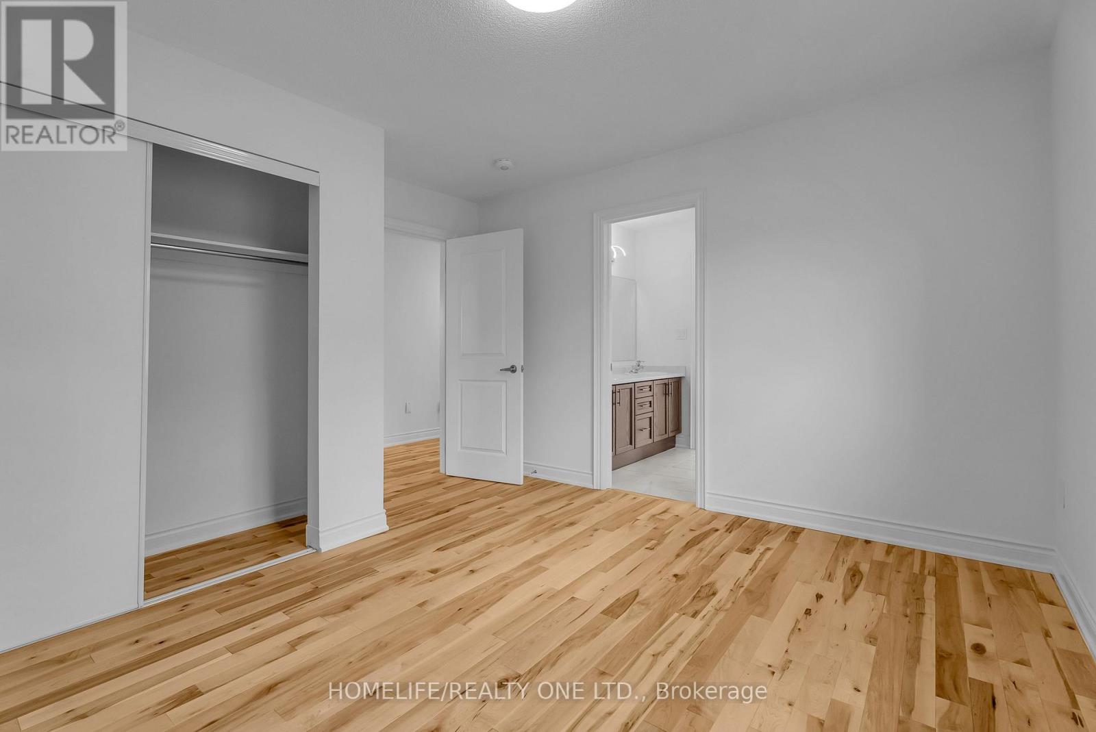 47 Autumn Drive, Wasaga Beach, Ontario  L9Z 0K7 - Photo 10 - S12718474