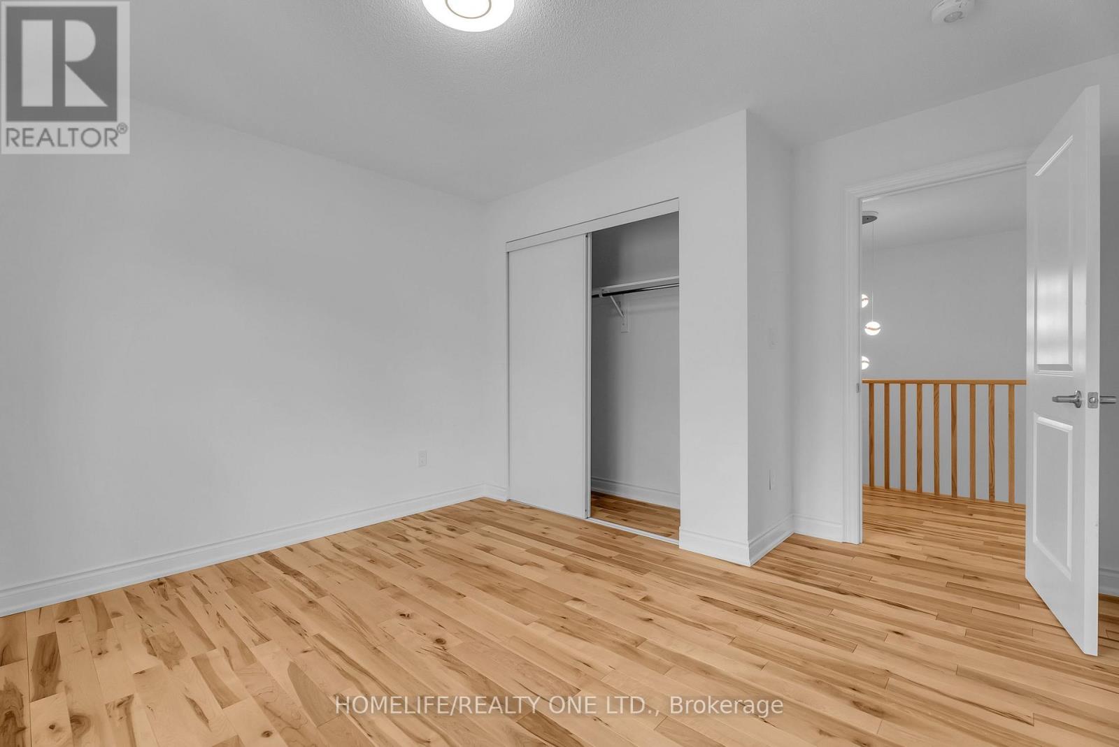 47 Autumn Drive, Wasaga Beach, Ontario  L9Z 0K7 - Photo 12 - S12718474