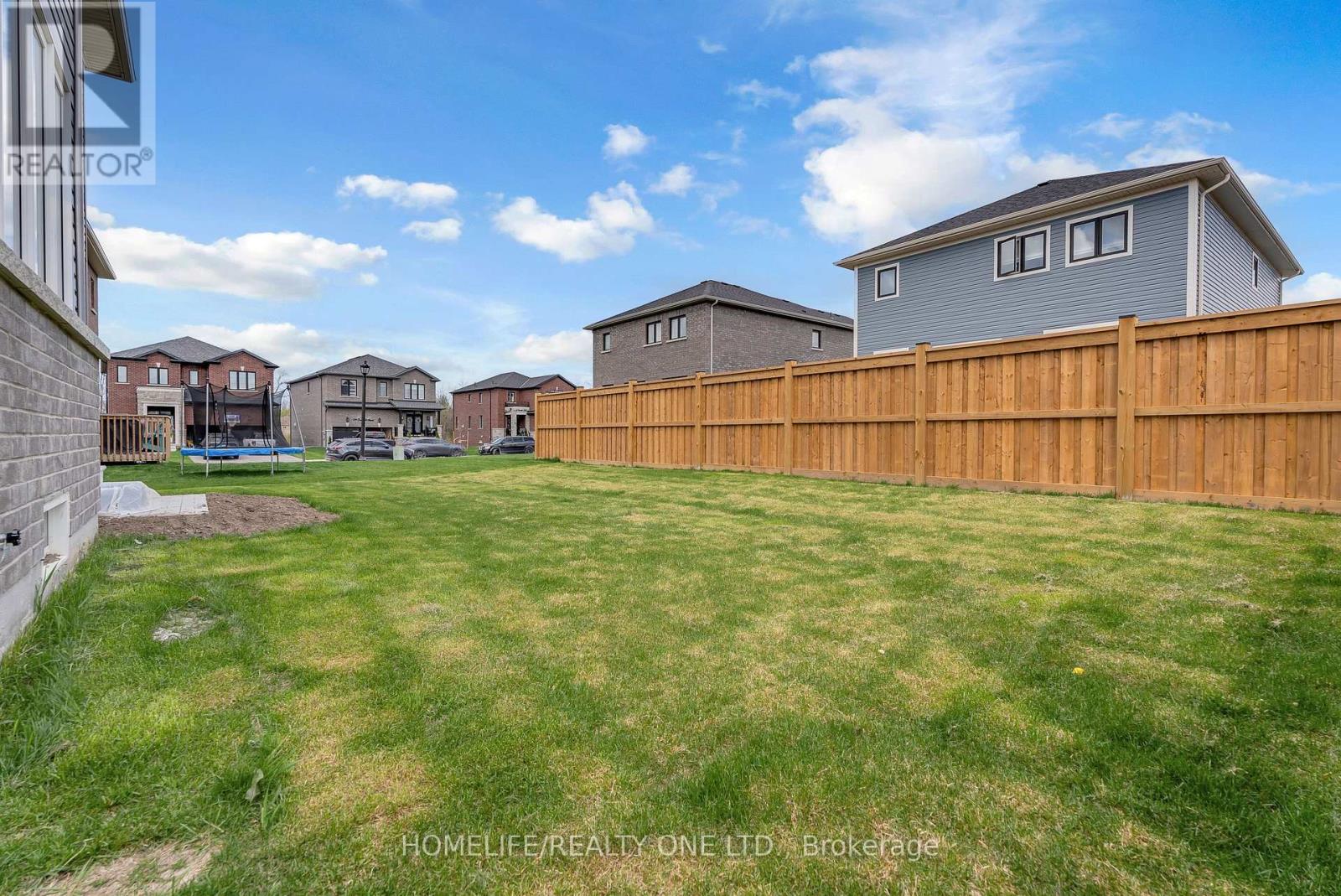 47 Autumn Drive, Wasaga Beach, Ontario  L9Z 0K7 - Photo 47 - S12718474