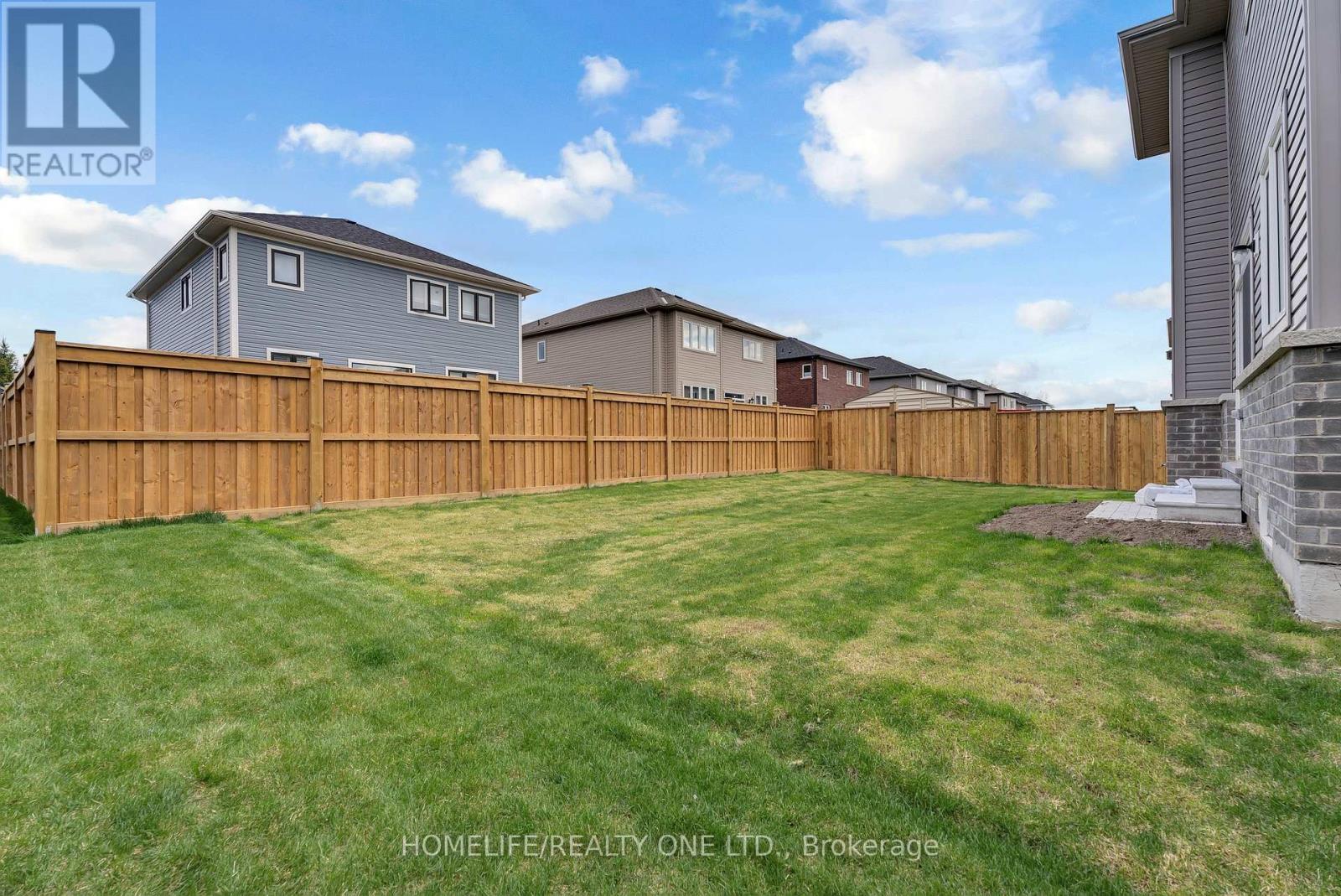 47 Autumn Drive, Wasaga Beach, Ontario  L9Z 0K7 - Photo 48 - S12718474