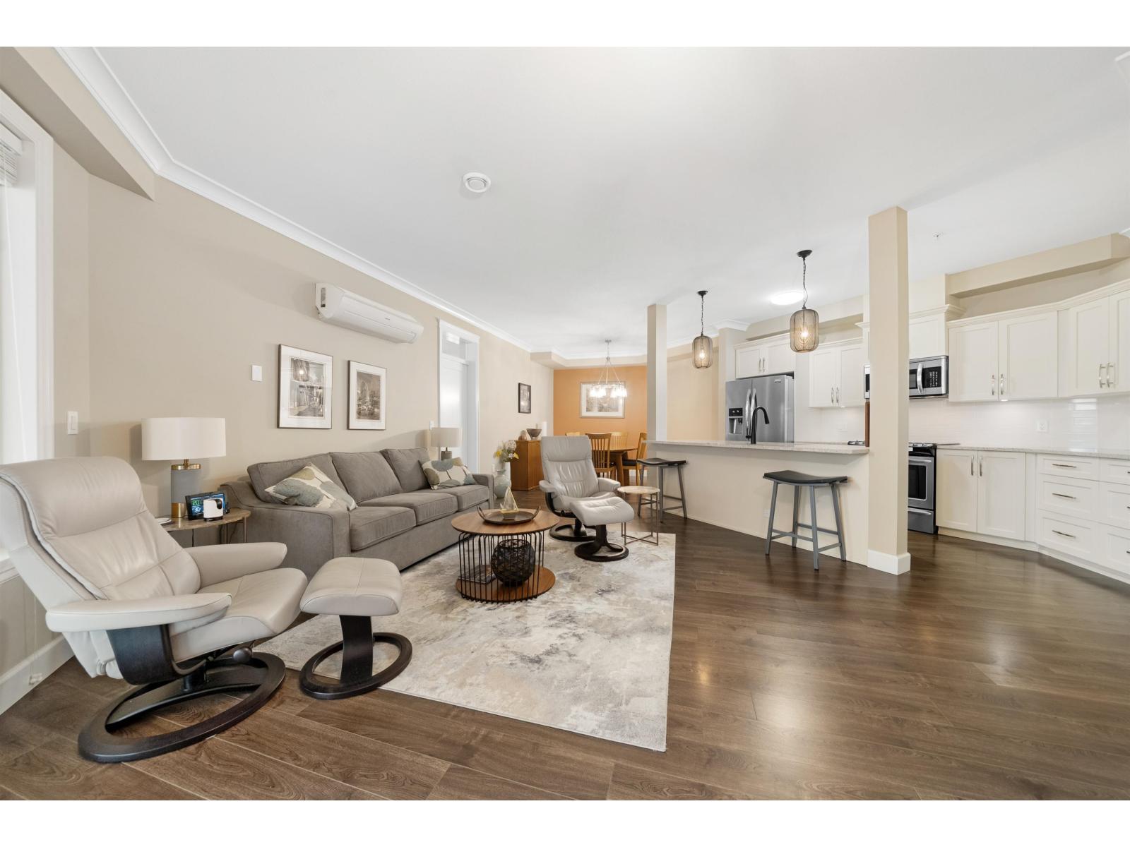 301 45746 Keith Wilson Road, Vedder Crossing, Chilliwack, British Columbia  V2R 0X3 - Photo 7 - R3065252